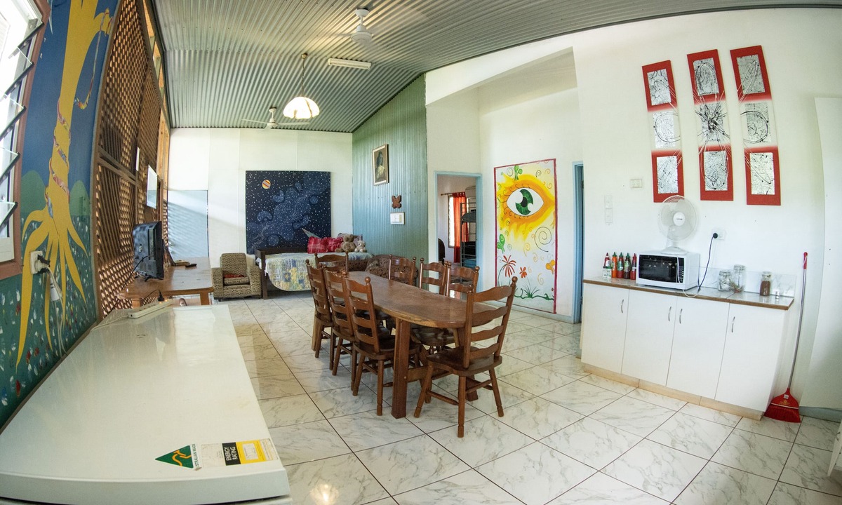 Batchelor House | Batchelor Butterfly Farm