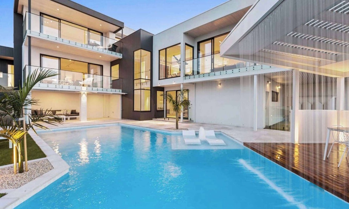 Mount Martha House | Bayview Luxe Entertainer | Pool & World Class View