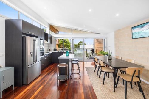 Aireys Inlet Apartment | Beach Baby