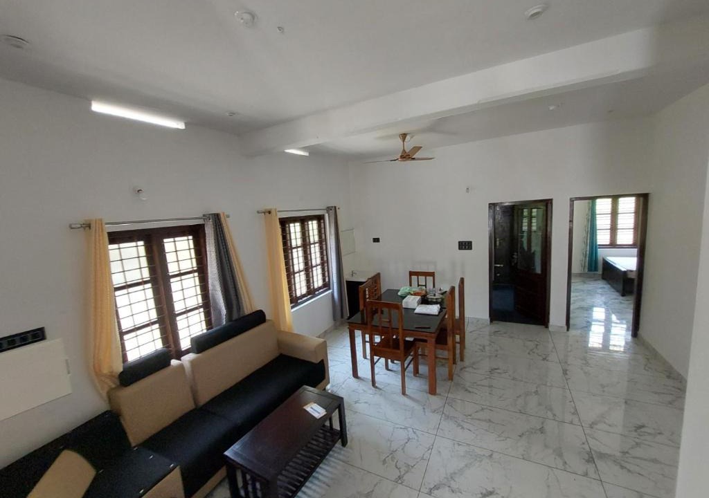 Varkala Hostel | Beach oh! Beach