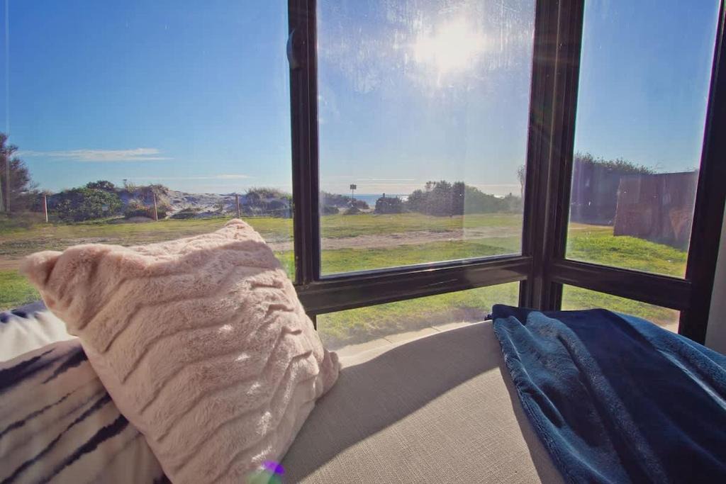 Semaphore Park Apartment | Beach Stayz Semaphore Three Bedroom Apartment