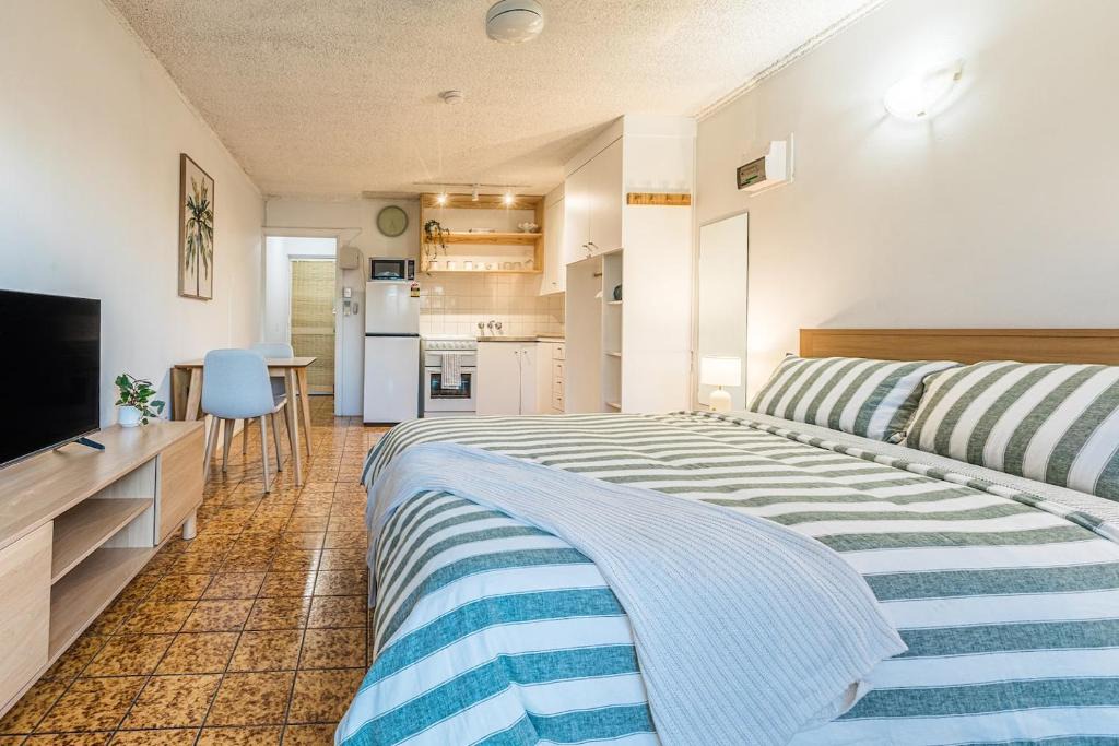 Nightcliff Apartment | Beachfront Escape - Studio Apt on the Foreshore