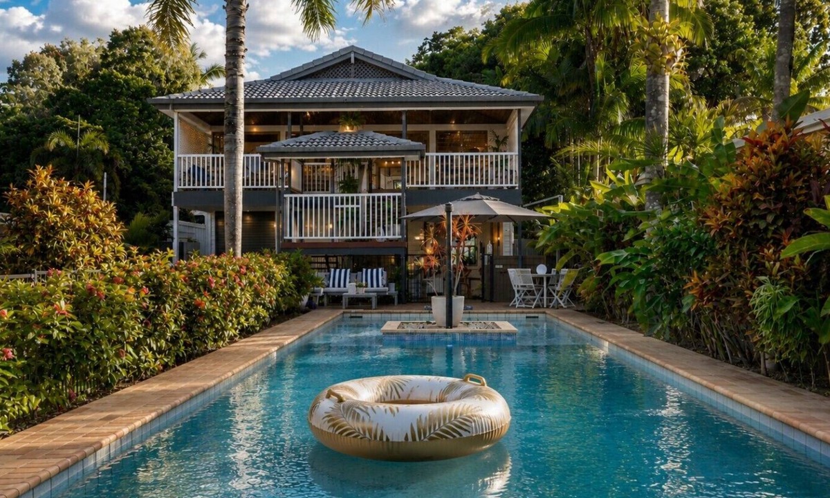 Clifton Beach House | Beachfront Retreat with Private Pool and Ocean Views