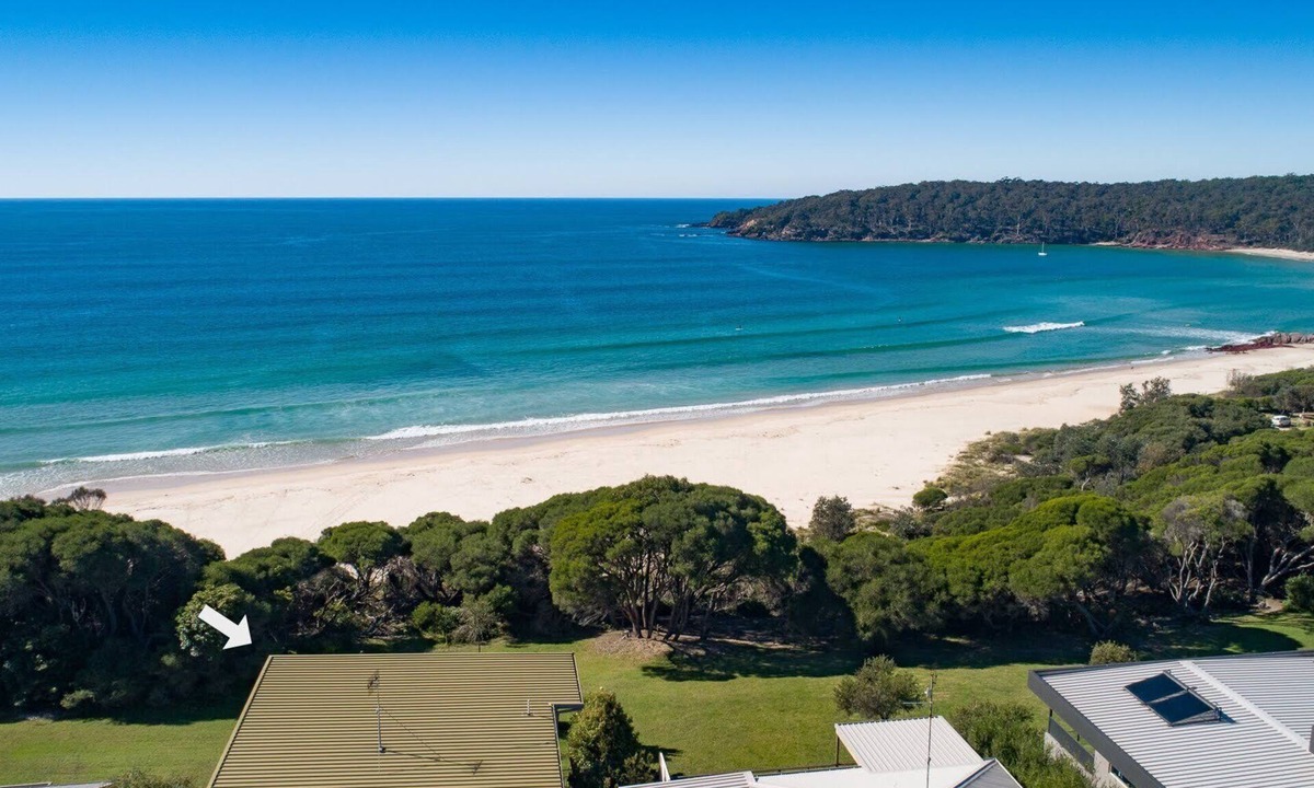 Pambula Beach Apartment | Beachside Units. Unit 2. 2 Bedroom