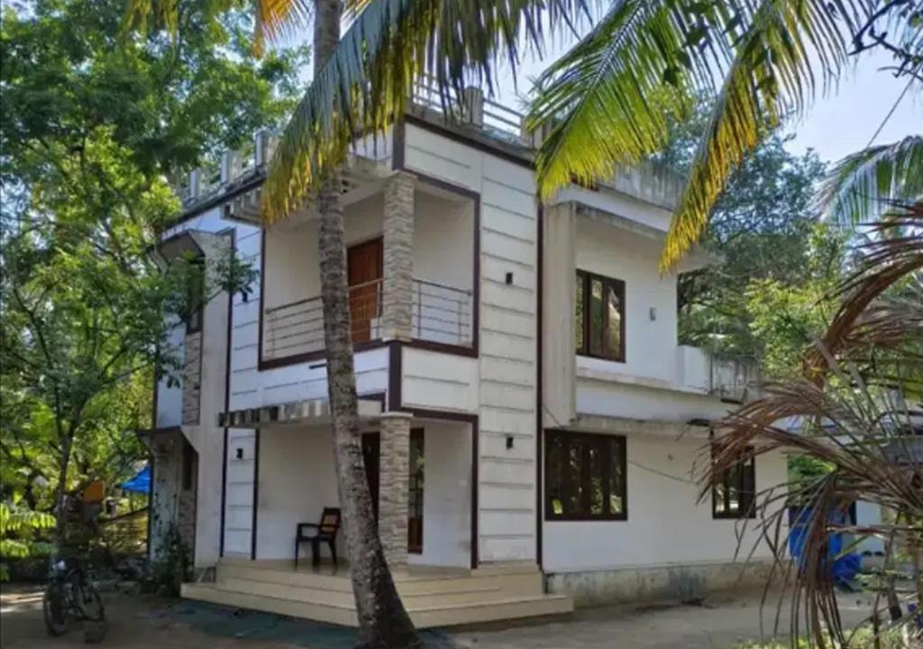 Silvassa Bed & Breakfast | Bed & Breakfast at Silvassa