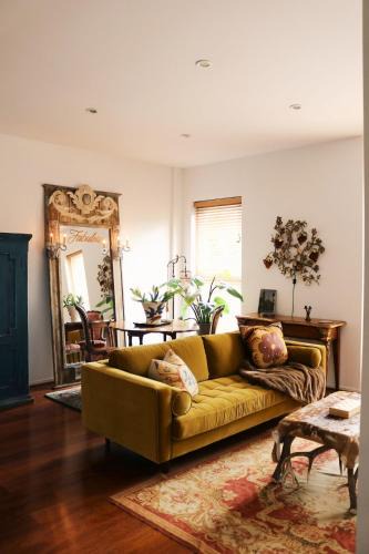Abbotsford Apartment | Bespoke Abortsford Apartment