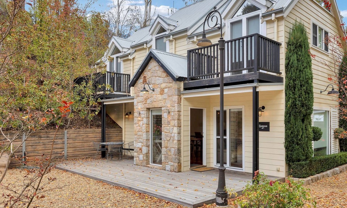 Bright House | Beyond Bliss - Guesthouse 1