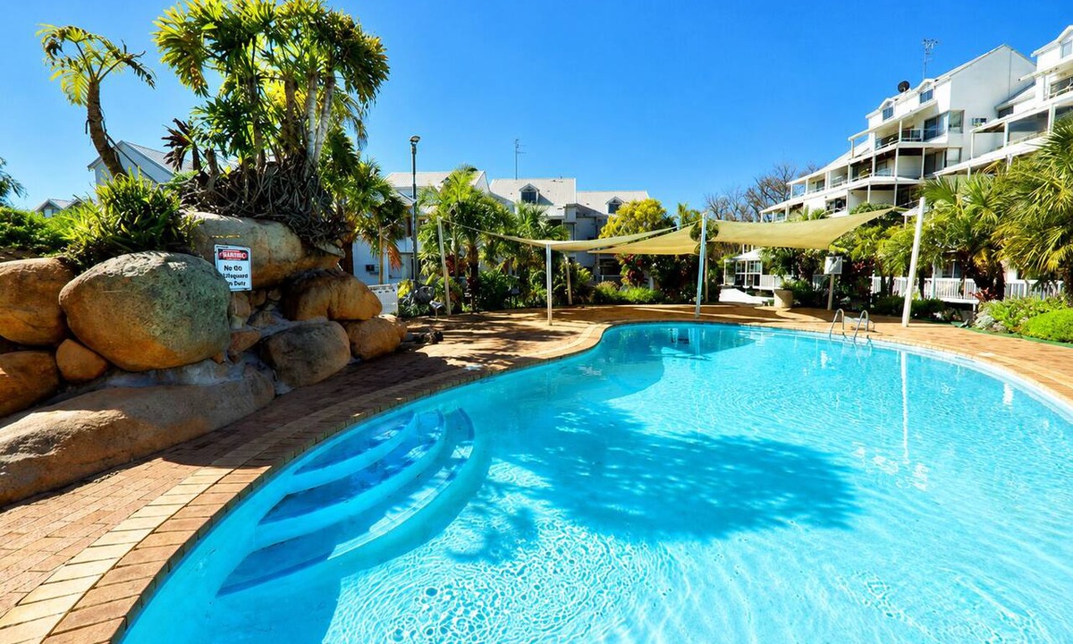 Mandurah Apartment | Beyond expectation — a peaceful lakeside haven blending rainforest vibes, coastal charm, and modern comfort. Enjoy coffee on the terrace, a swim in the private pool, or a stroll to Silver Sands Beach, all within a secure and central location.