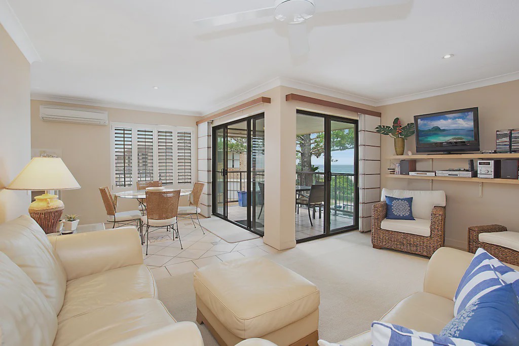 Bilinga Apartment | Bilinga Gardens 10 - North Kirra/ Bilinga Beachfront - Pet Friendly