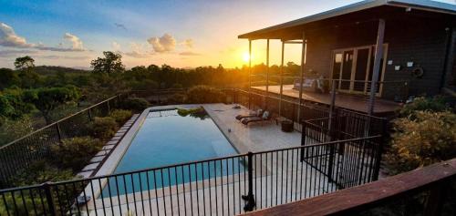 Mareeba Cabin | Birds Heaven Mareeba