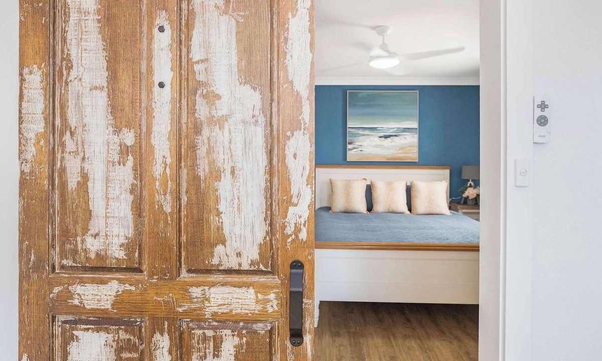Forster Apartment | BJ Mick's Lakefront Apartment - Central Forster