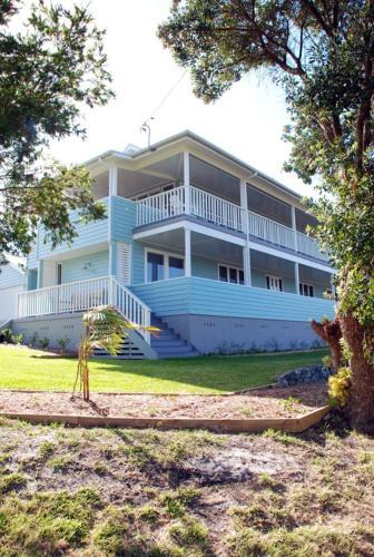 Green Point House | Bluebell