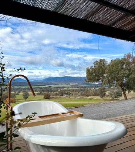 Whitfield Bed & Breakfast | Bluestone Ridge