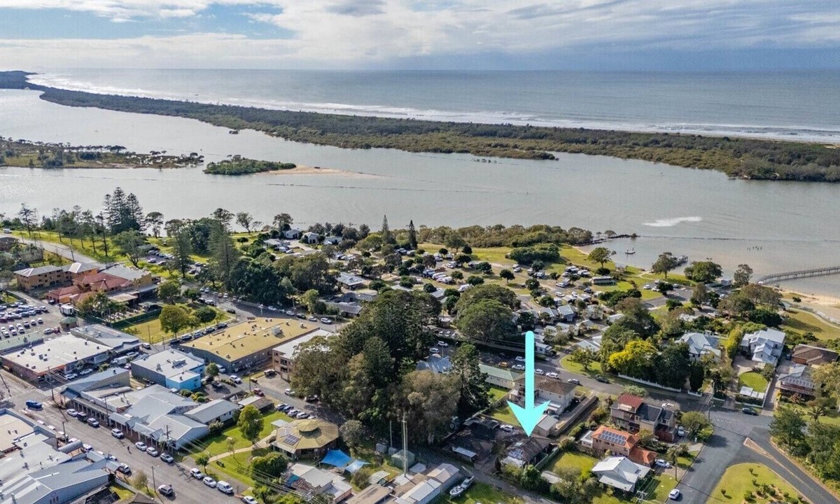 Urunga Apartment | Boardwalk Breeze- Pets Stay Free, Accessible,
