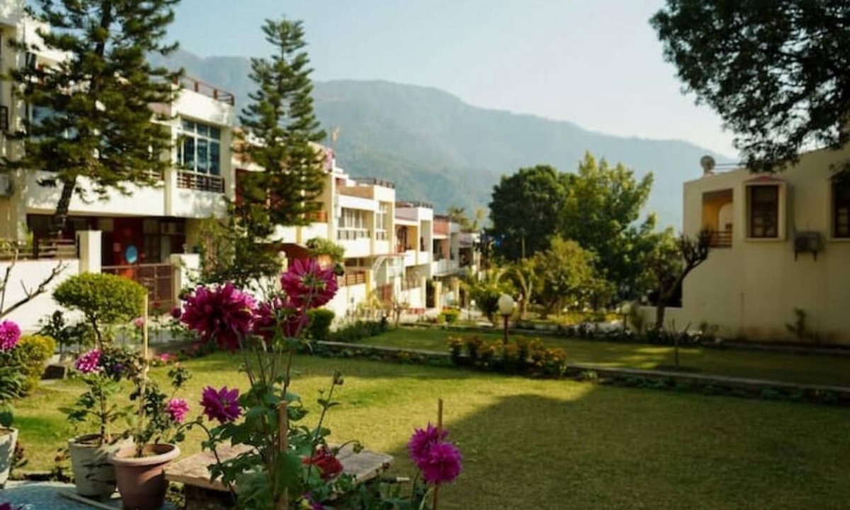 Rishikesh Apartment | Bohemian Room in Rishikesh