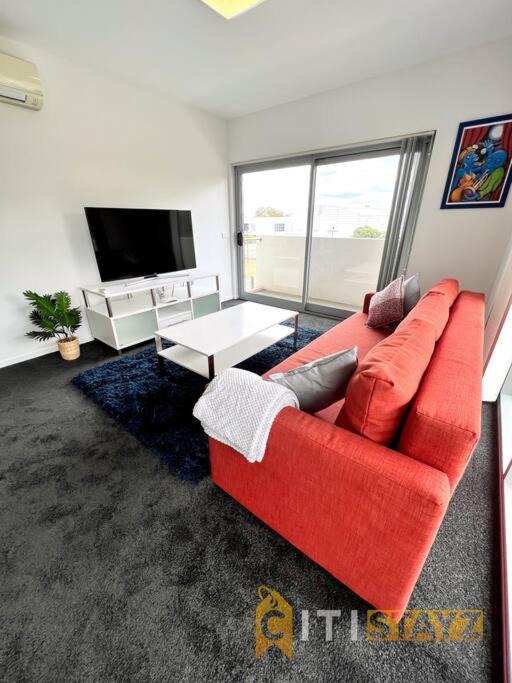 Bruce Apartment | Bold in Bruce - 1bd 1bth 1csp