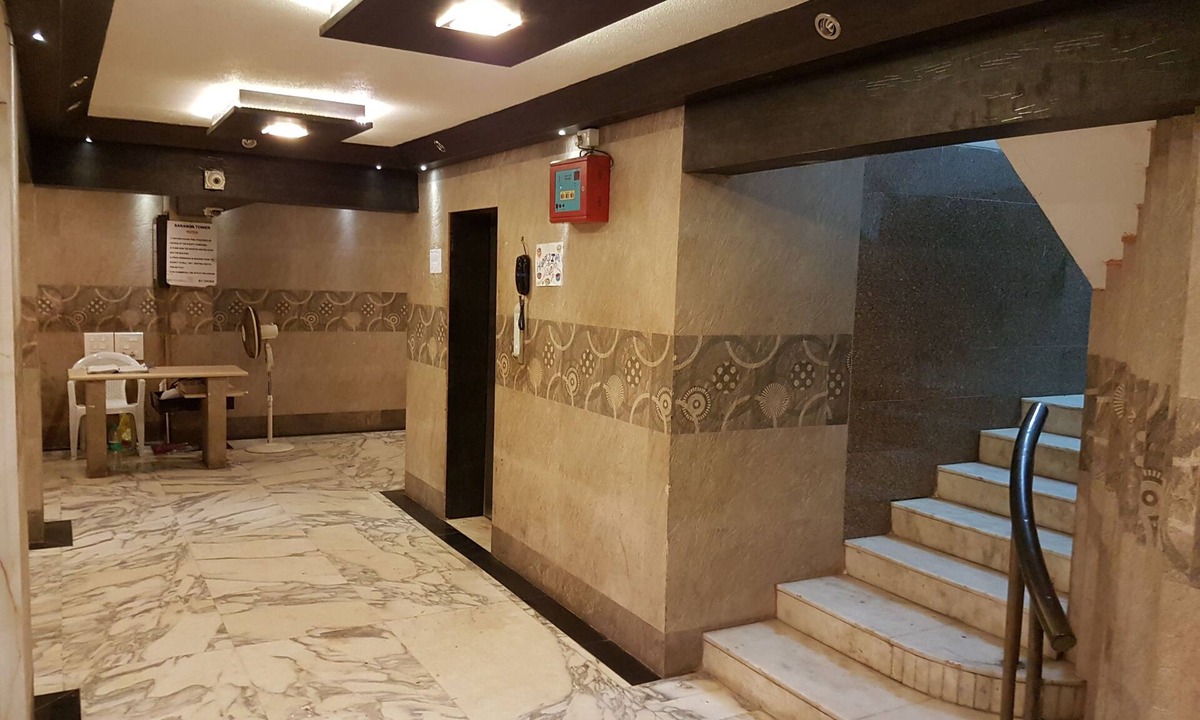 Bollywood Secure | Lokhandwala Complex