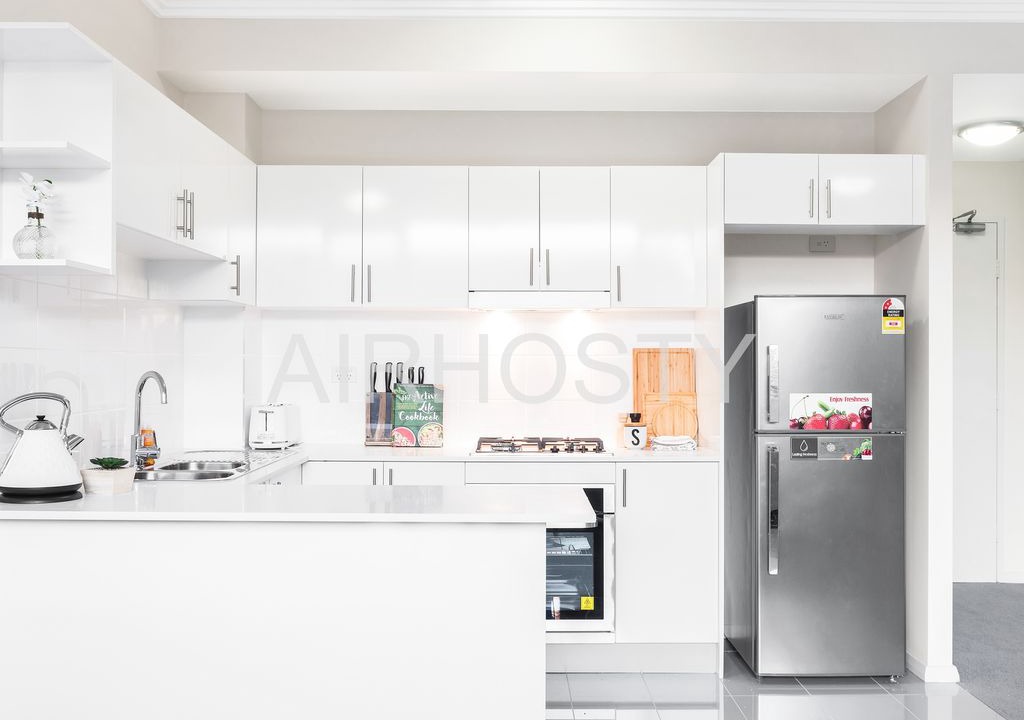 Penrith House | Brand new modern loft next to Penrith town center