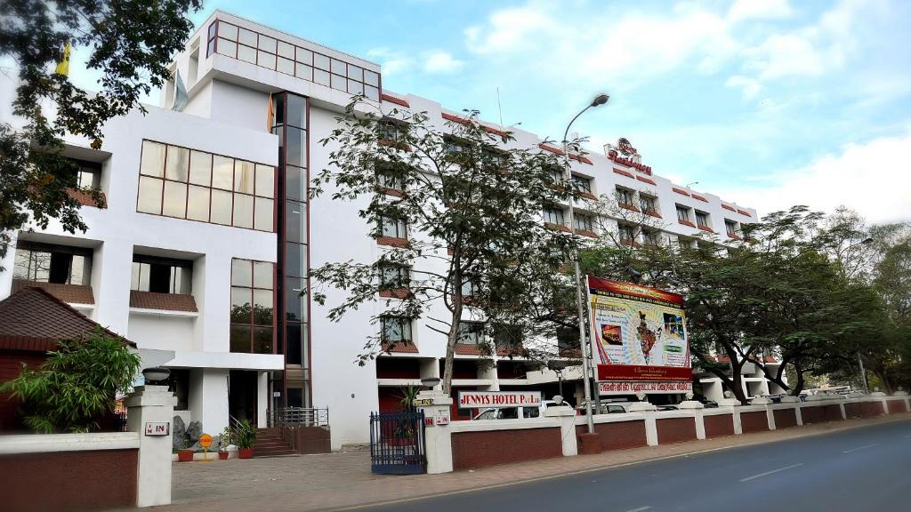 Tiruchirappalli Hotel | Breeze Residency