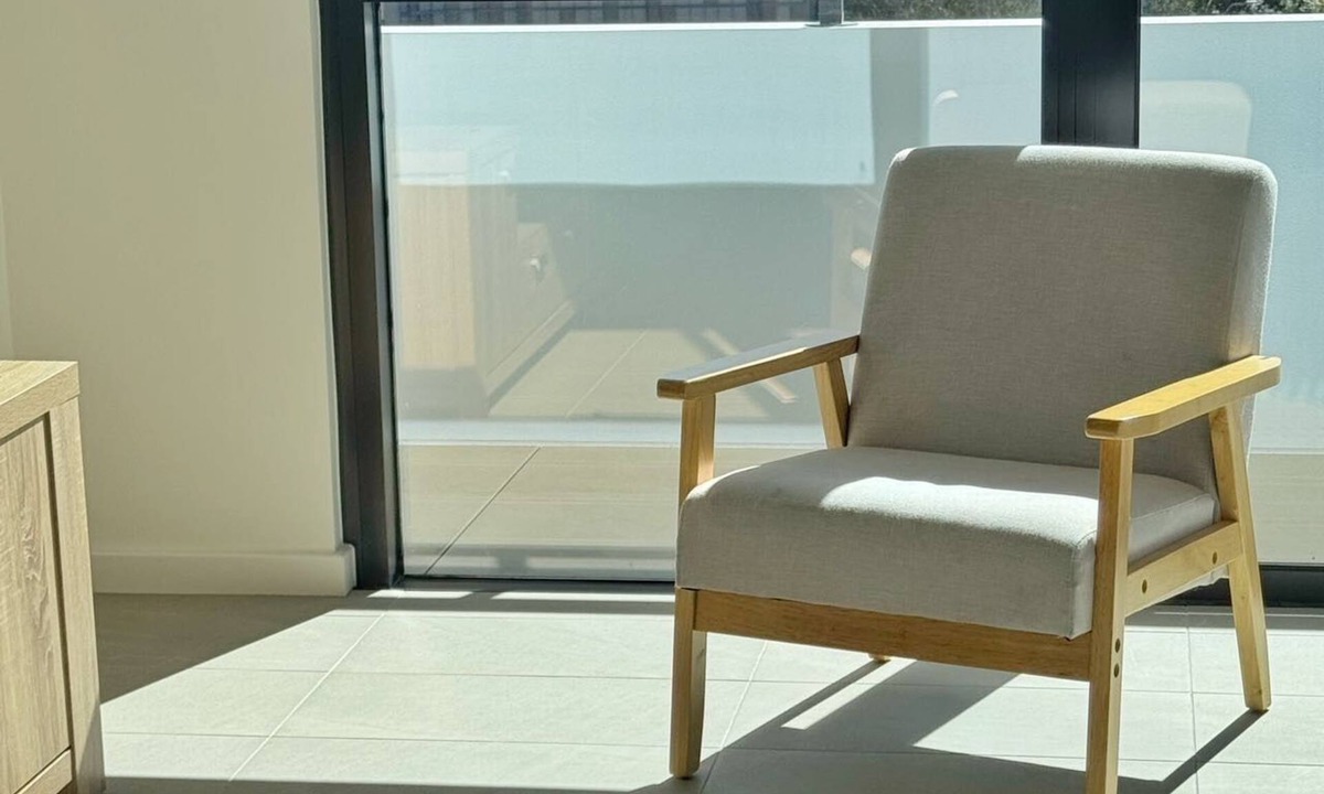 Melrose Park Apartment | Bright 2-Bedroom Unit near Rhodes & Parramatta | Free Parking