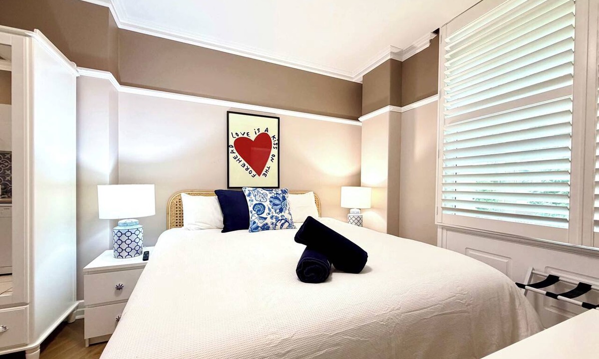 Brisbane Central Business District Apartment | Brisbane CBD Studio: Modern Comfort Great Location