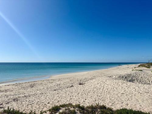 Broadwater House | Broadwater Beach Cottage