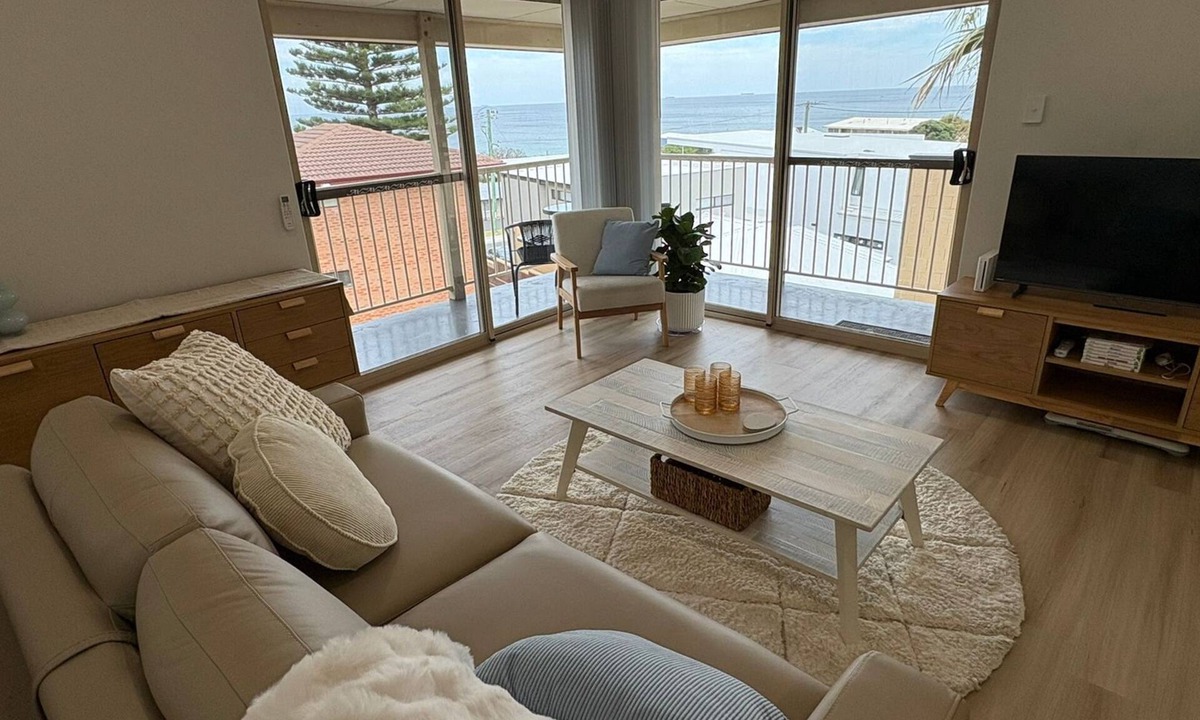 Bunbury House | Bunbury Ocean Views – A Relaxing Coastal Retreat