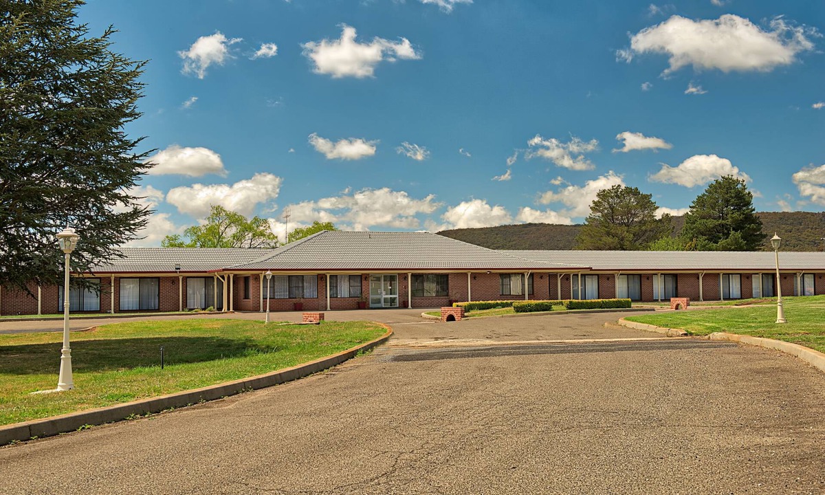 Marrangaroo Hotel | Bushmans Motor Inn