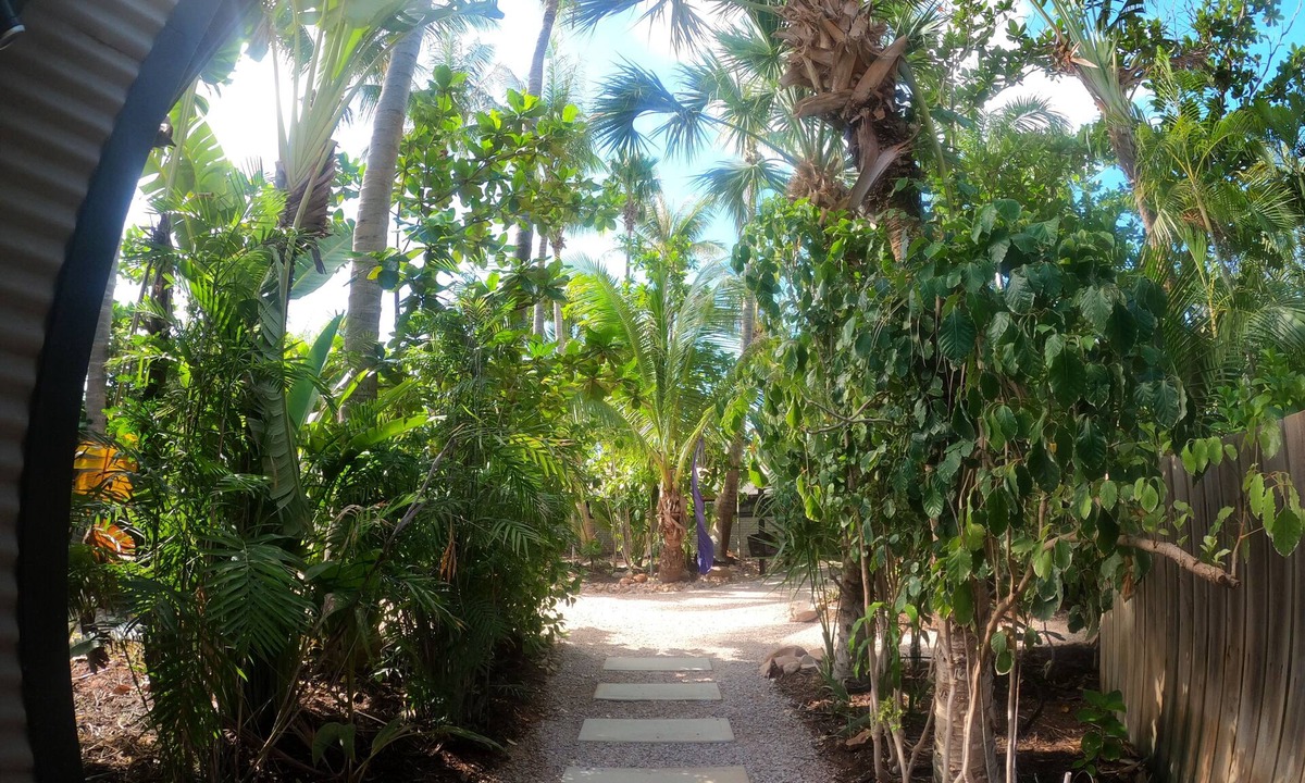 Cable Beach Hostel | Cable Beach Backpackers - Hostel