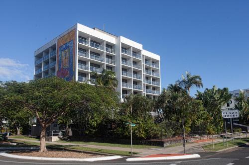 Cairns Hotel | Cairns Plaza Hotel