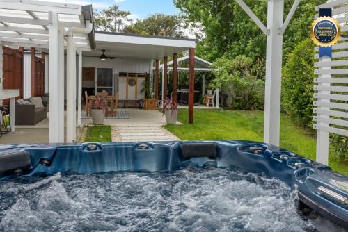Callala Bay House | Callala Bay Gem - Jervis Bay - Pet Friendly Getaway with Spa