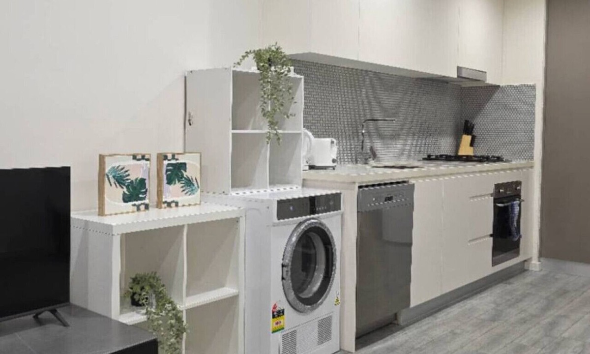 Camperdown Apartment | Camperdown one 07 Close to bus stop and SYD CBD