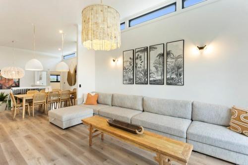 Rhyll House | Casa de Palmeras
