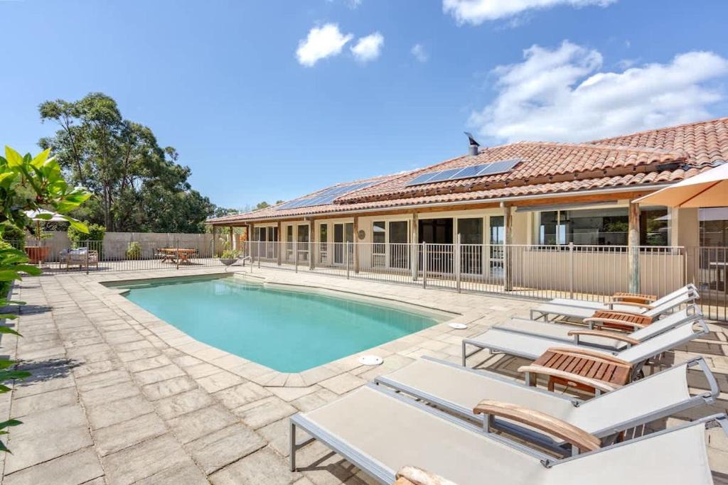 Dunsborough House | Casa Marni - Luxe Pool Escape with Breathtaking View