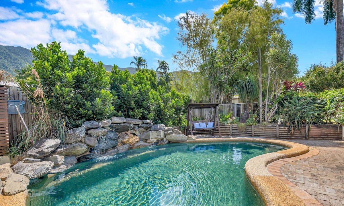 Redlynch House | Cascades @ Redlynch