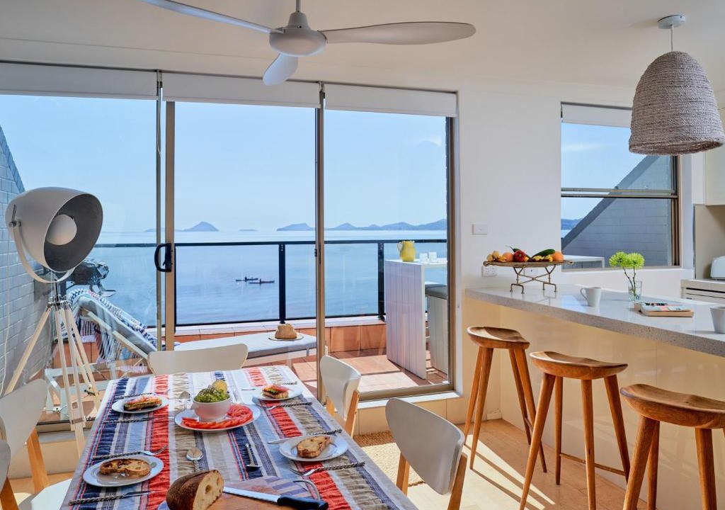 Soldiers Point Apartment | Casuarinas 5 superb waterfront unit