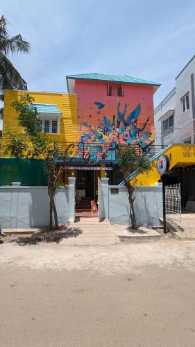 Perungudi Hostel | Cayzen