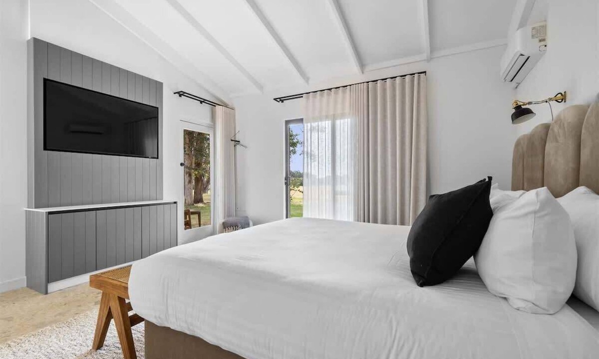 Margaret River Apartment | Chambré Estate Suite 5 - experience elegant luxury