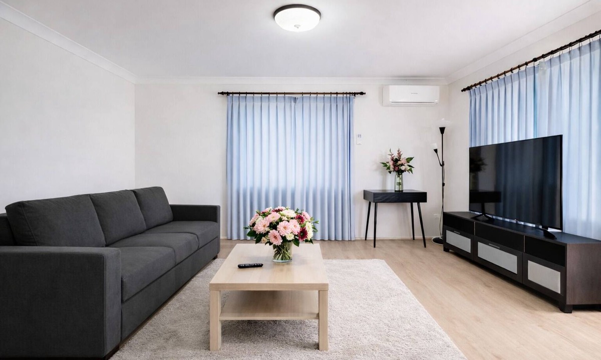 Rochedale South House | Charming 3-bedroom house in lovely Rochedale South with AC