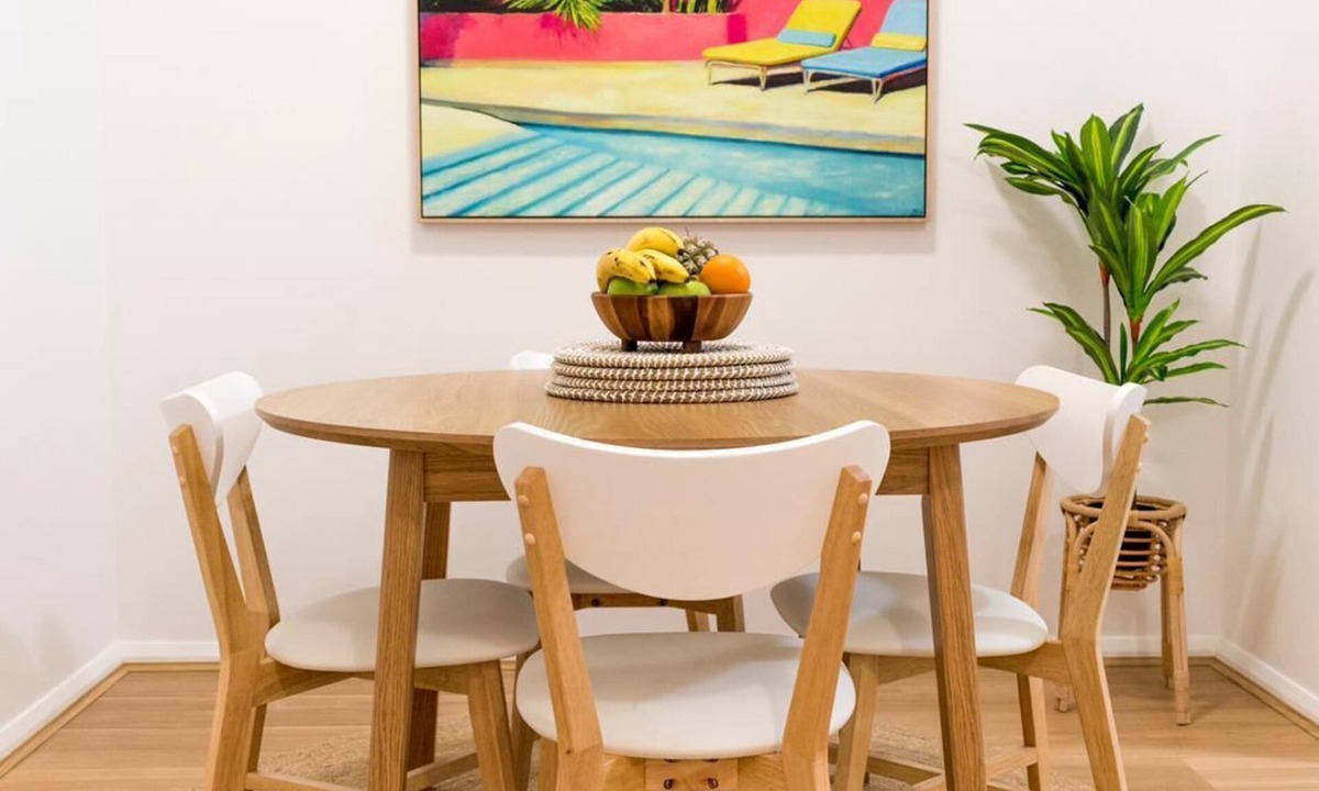 Northbridge Apartment | Charming One-Bedroom Apartment in Northbridge