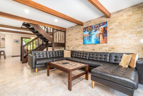 Braddon House | Charming two-story 2BR townhouse in Braddon - Hosted by Canstay