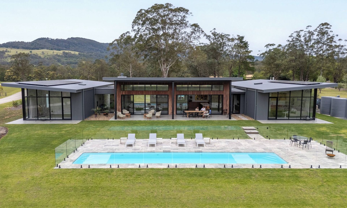 Barrengarry House | Chris' - Designer Masterpiece in Kangaroo Valley