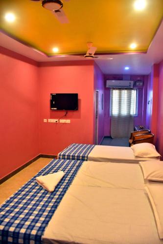 Karaikal Hotel | City Plaza Lodge