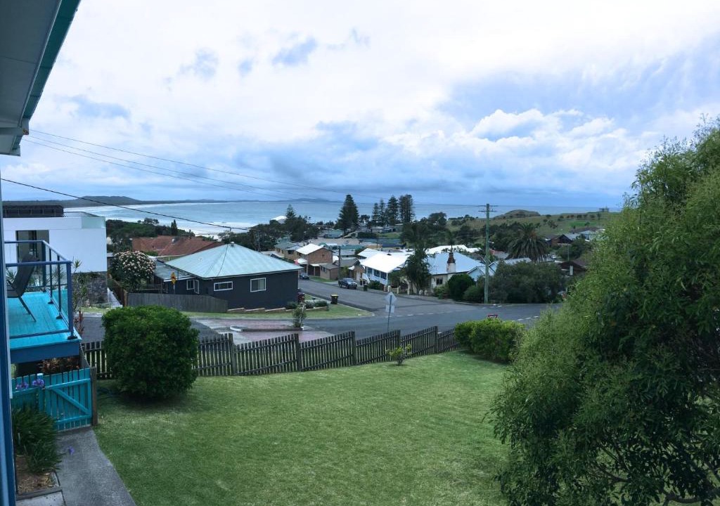 Crescent Head House | Clareview, 8 Korogora Street