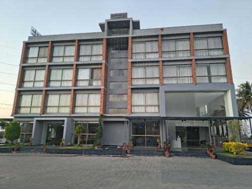 Shrirangapattana Hotel | clarks inn express mysore
