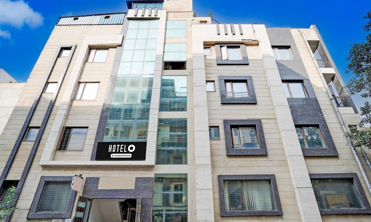 New Delhi House | Classic with BalconySuper Hotel O Rohini Sector 24