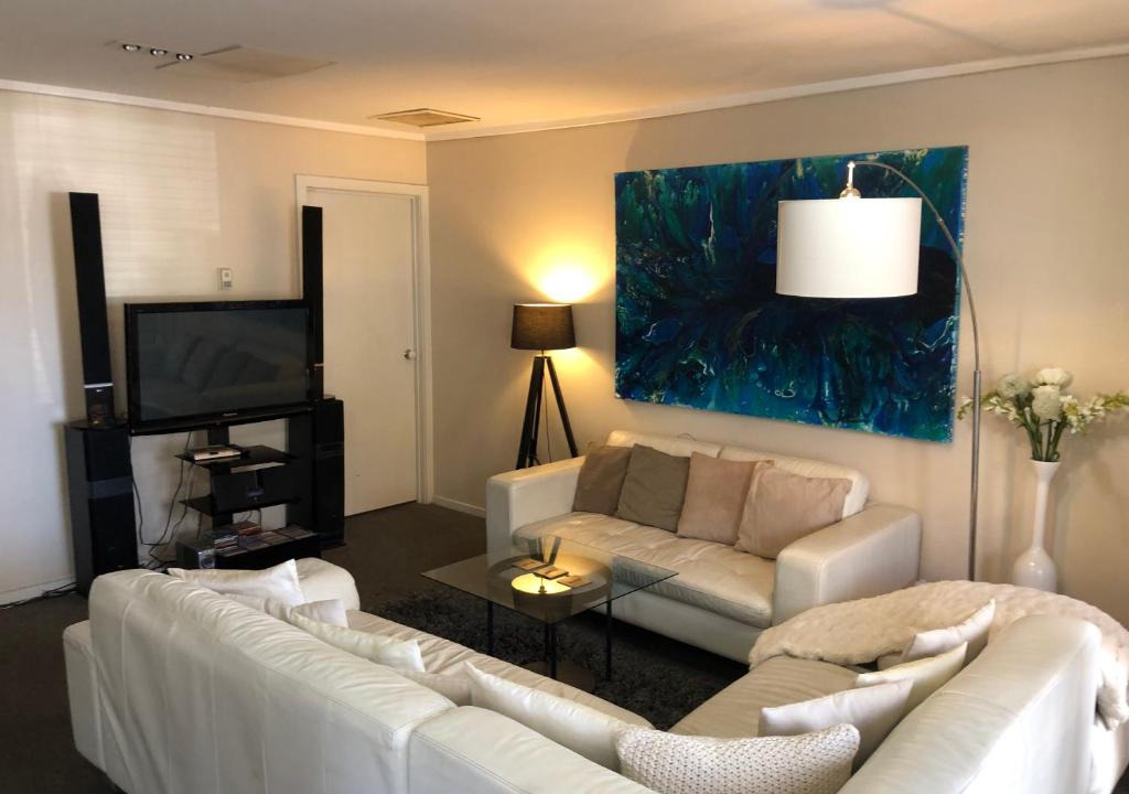 Clayton Apartment | Clayton 2bdr 1bth 1car unit