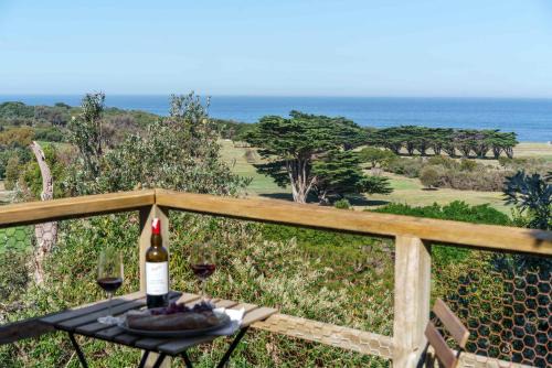 Flinders House | Cleversley Cottage - Ocean Views Pets Golf