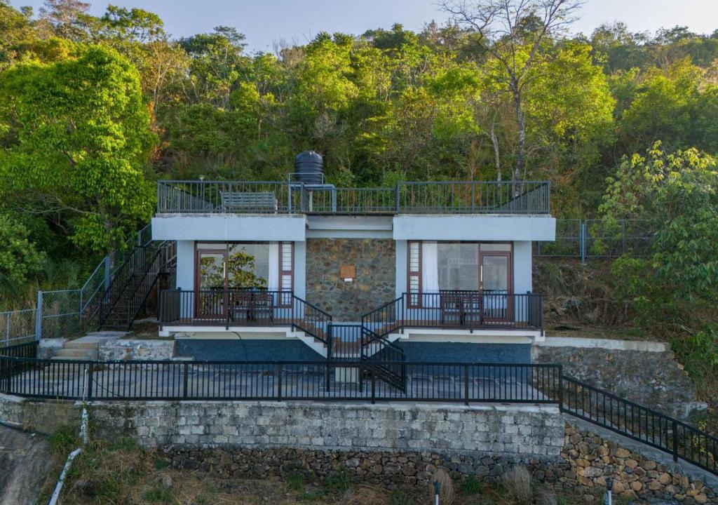 Elappara Villa | Cliffpods