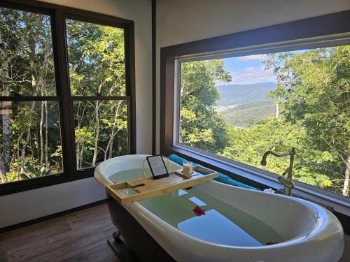 Beechmont Other | Clouds Serenity